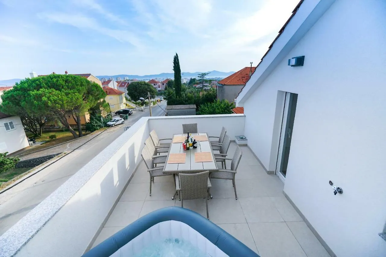 Apartment Summer Fever Zadar